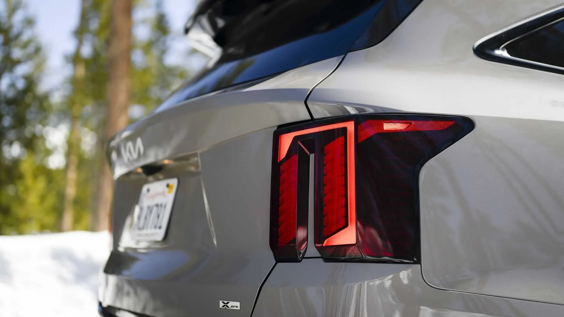 Close-up shot of the taillight on the 2026 Kia Sorento.