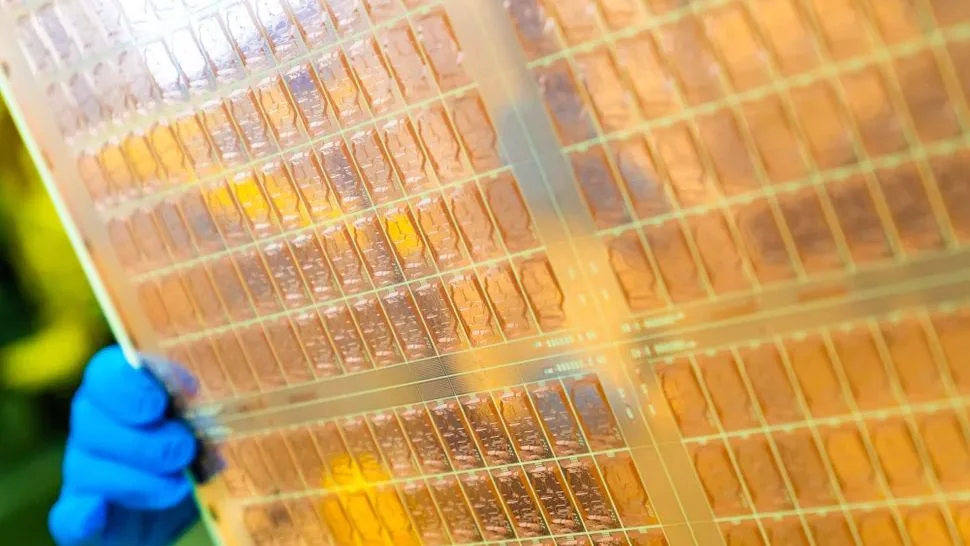 Glass substrate roadmaps examined — Absolics in final qualification and a first product that keeps slipping
