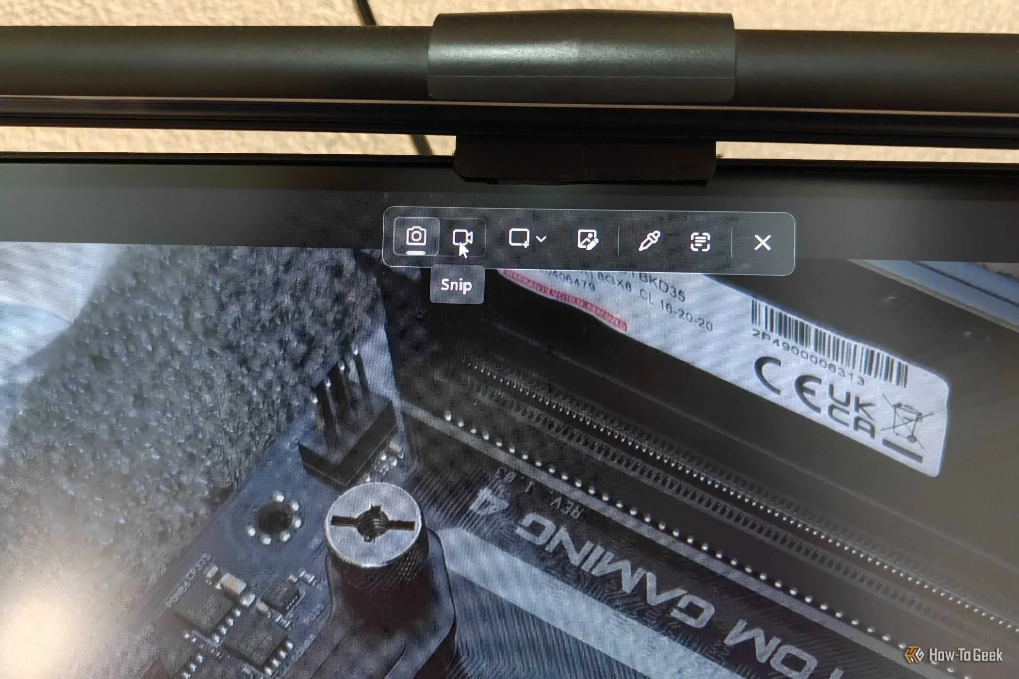 The toolbar of the Windows Snipping Tool in Windows 11.