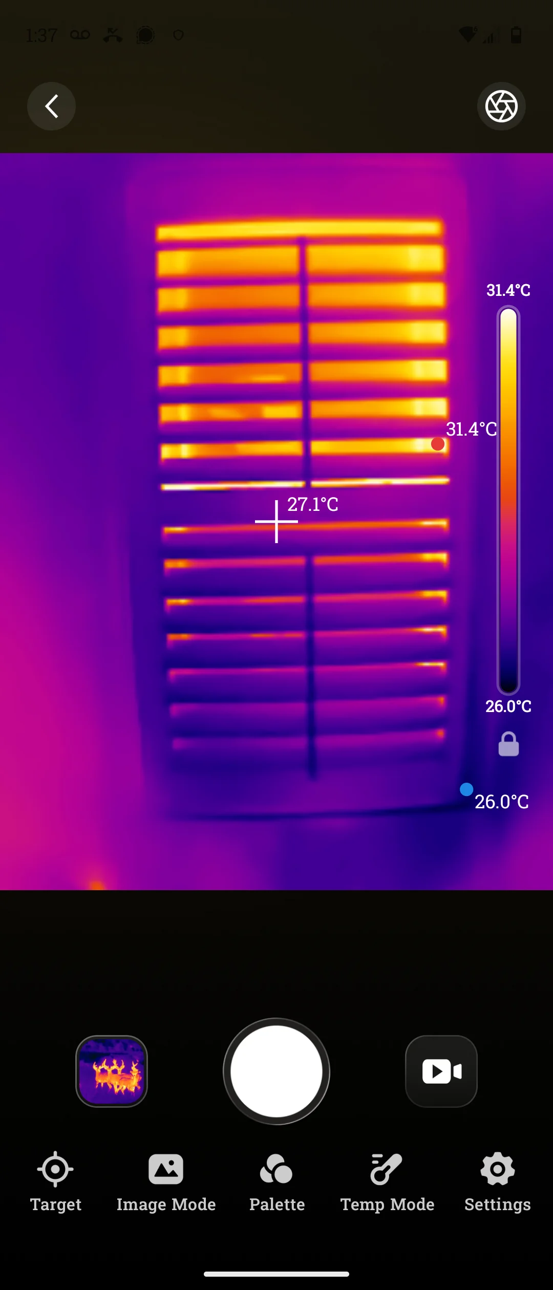 Rision View Android app showing heat around a window.