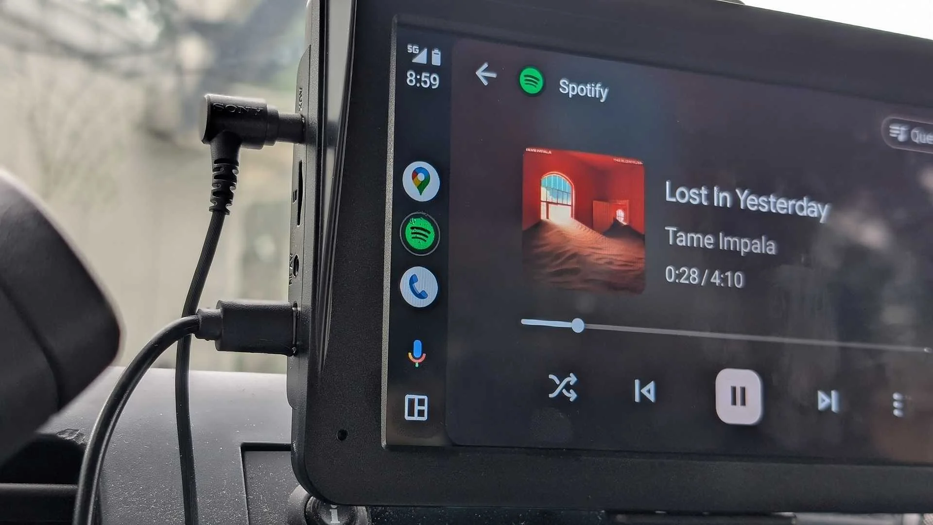 Portable Android Auto head unit 4.